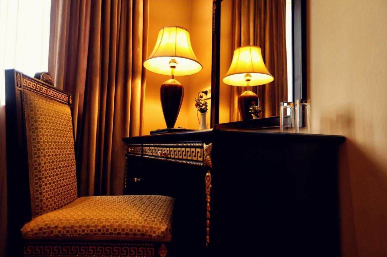 Grand Hotel Europa Шкодер Экстерьер фото
